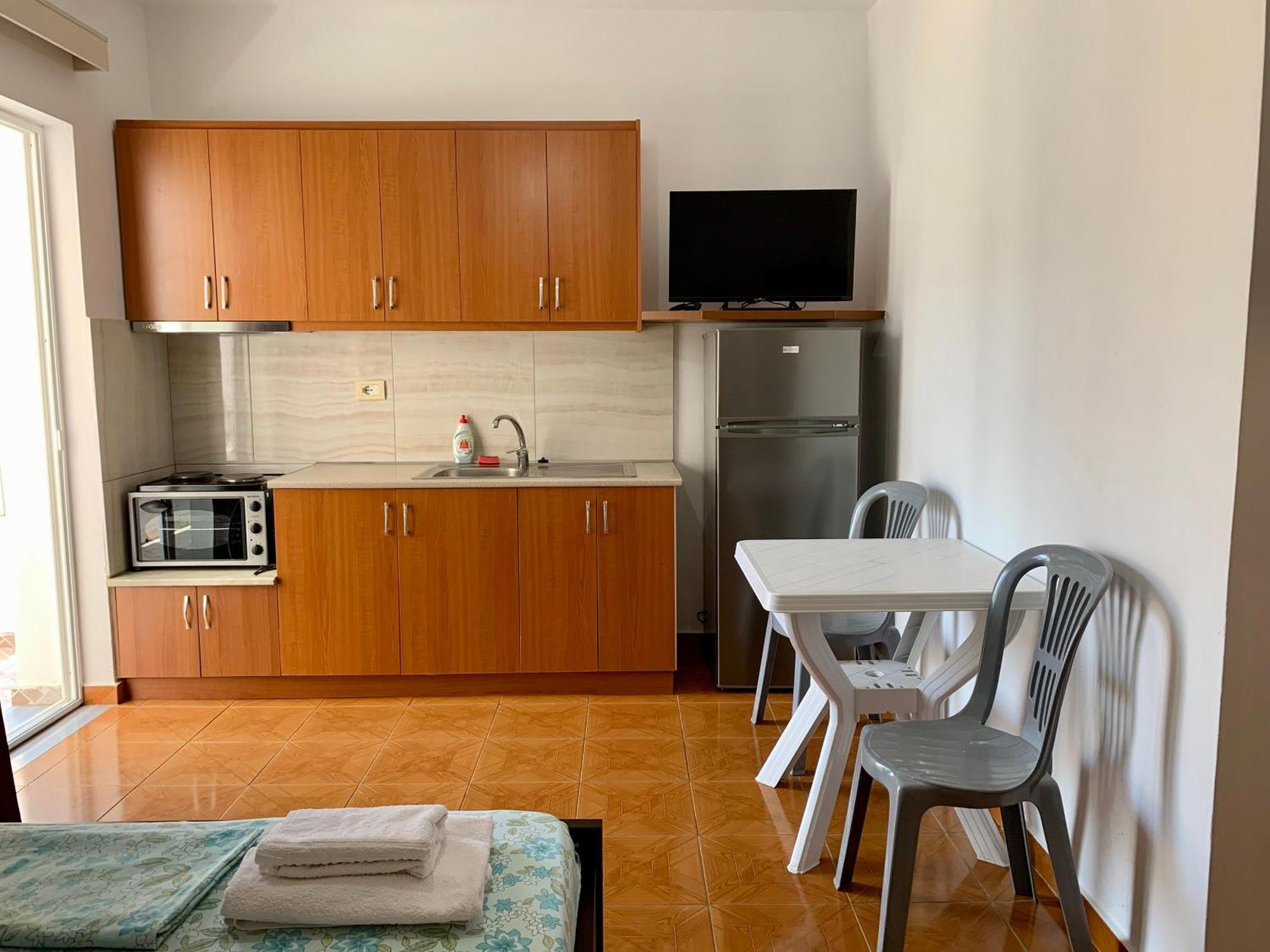 Vaso Apts Sarandë Buitenkant foto